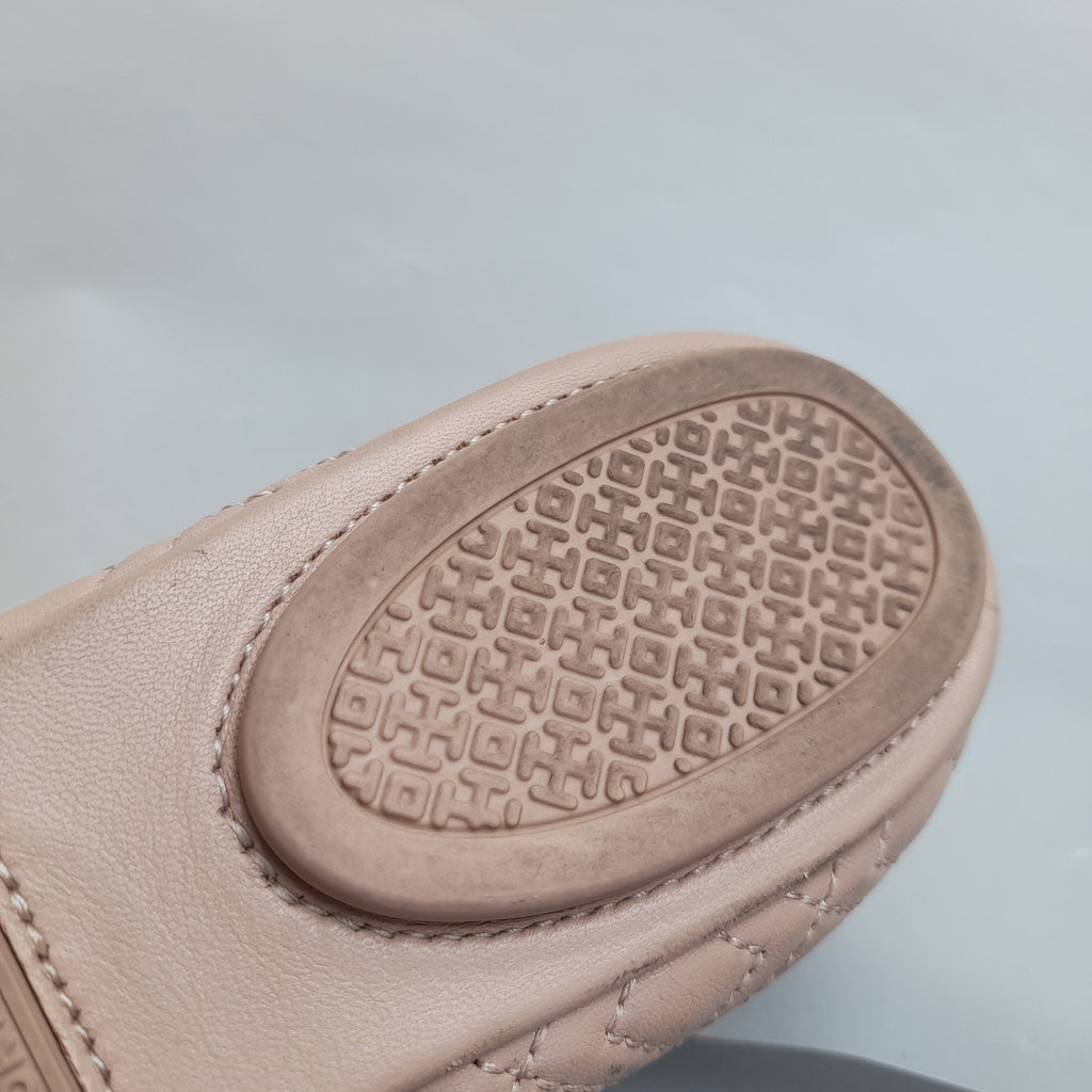 Tory Burch Nude Pink Quilted Leather 'Minnie' Ballet Flats | Pre Loved |