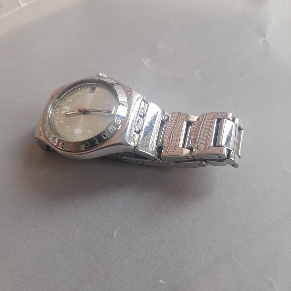 Swatch Round Dial Silver Bracelet Watch | Pre Loved |