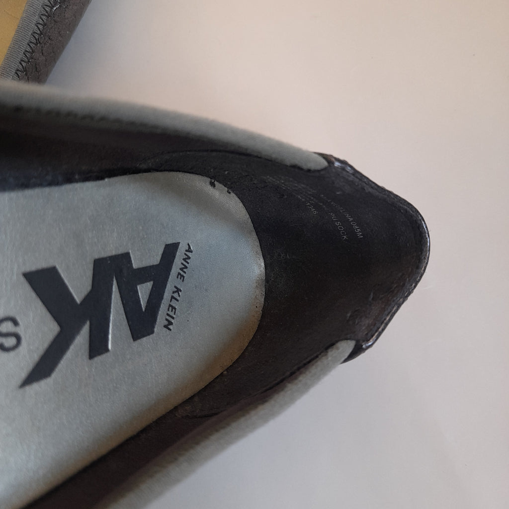 Anne Klein Sport Grey Ballet Flats | Pre Loved |