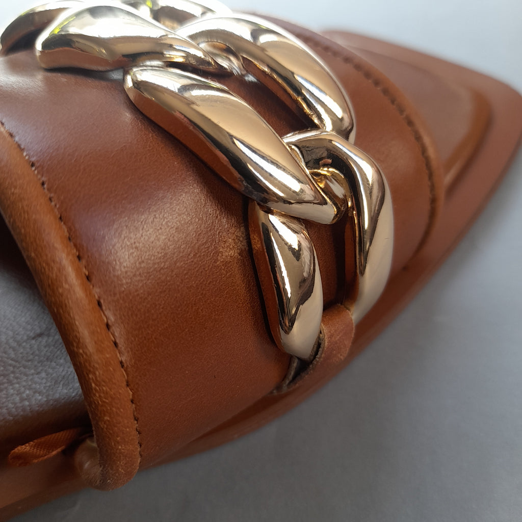 ZARA Tan Gold Chain Slides | Like New |