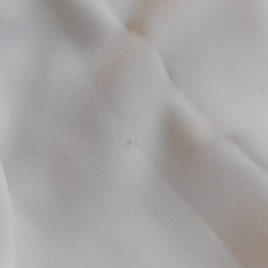 H&M White with Black Piping Front Pockets Sleeveless Top | Gently Used |