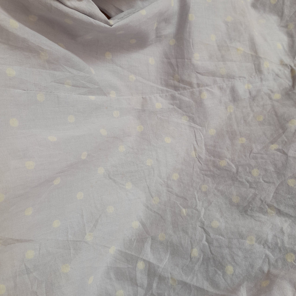 Uniqlo Light Purple Polka Dot Collared Shirt | Pre Loved |