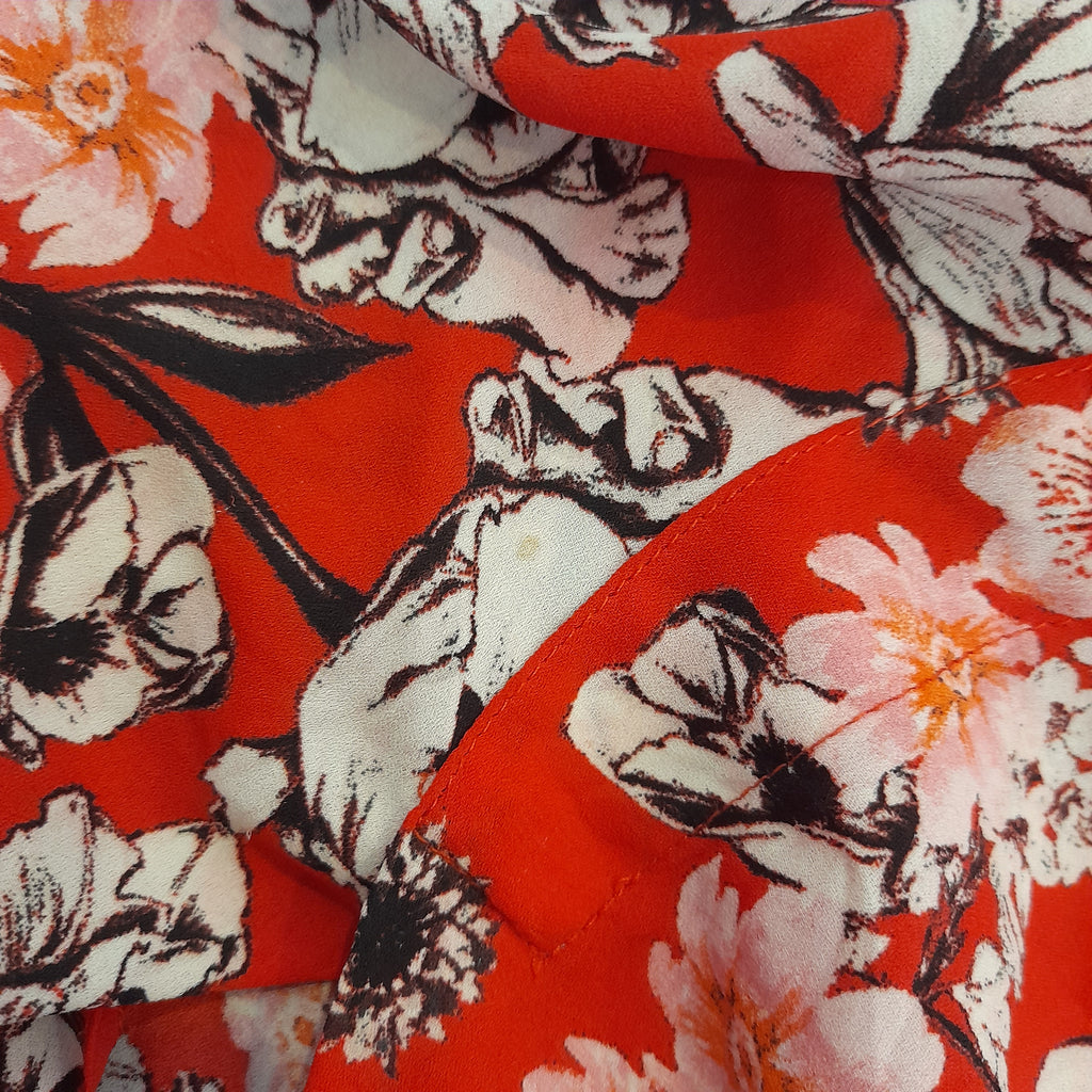 Rose + Olive Red Floral Printed Sleeveless Blouse | Gently Used |
