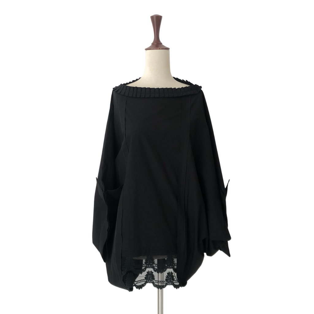 Zohra Alam Black Cotton Cape Style Top | Gently Used |
