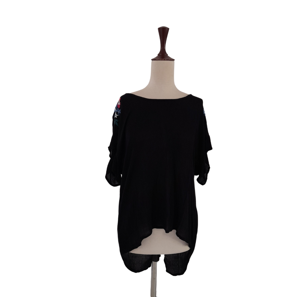 Yessica Black Embroidered Blouse | Pre Loved |