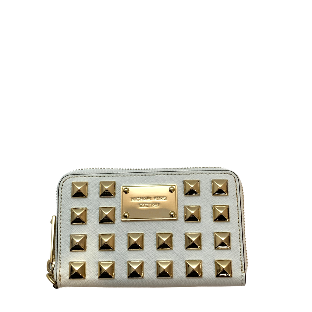 Michael Kors White Leather Studded Ziparound Wallet | Like New |