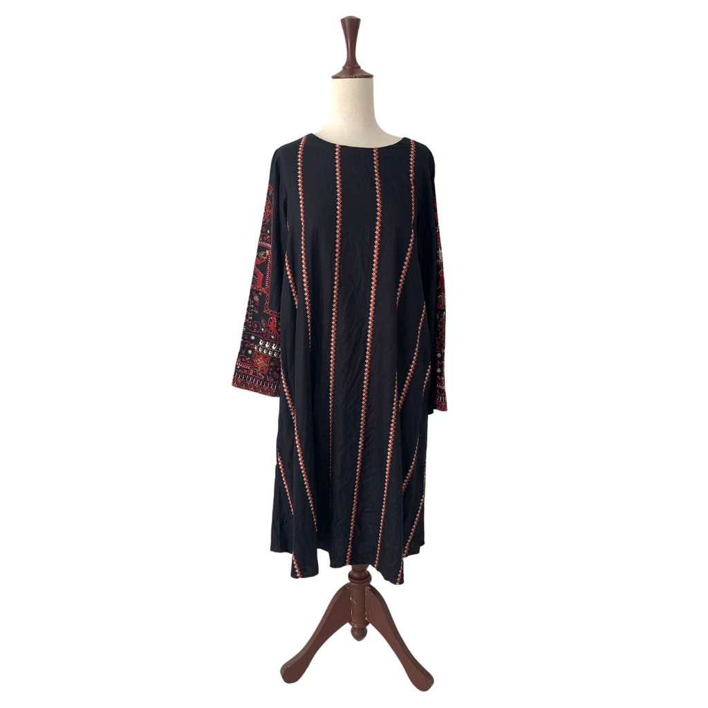 Origins Black Embroidered Kameez | Brand New |