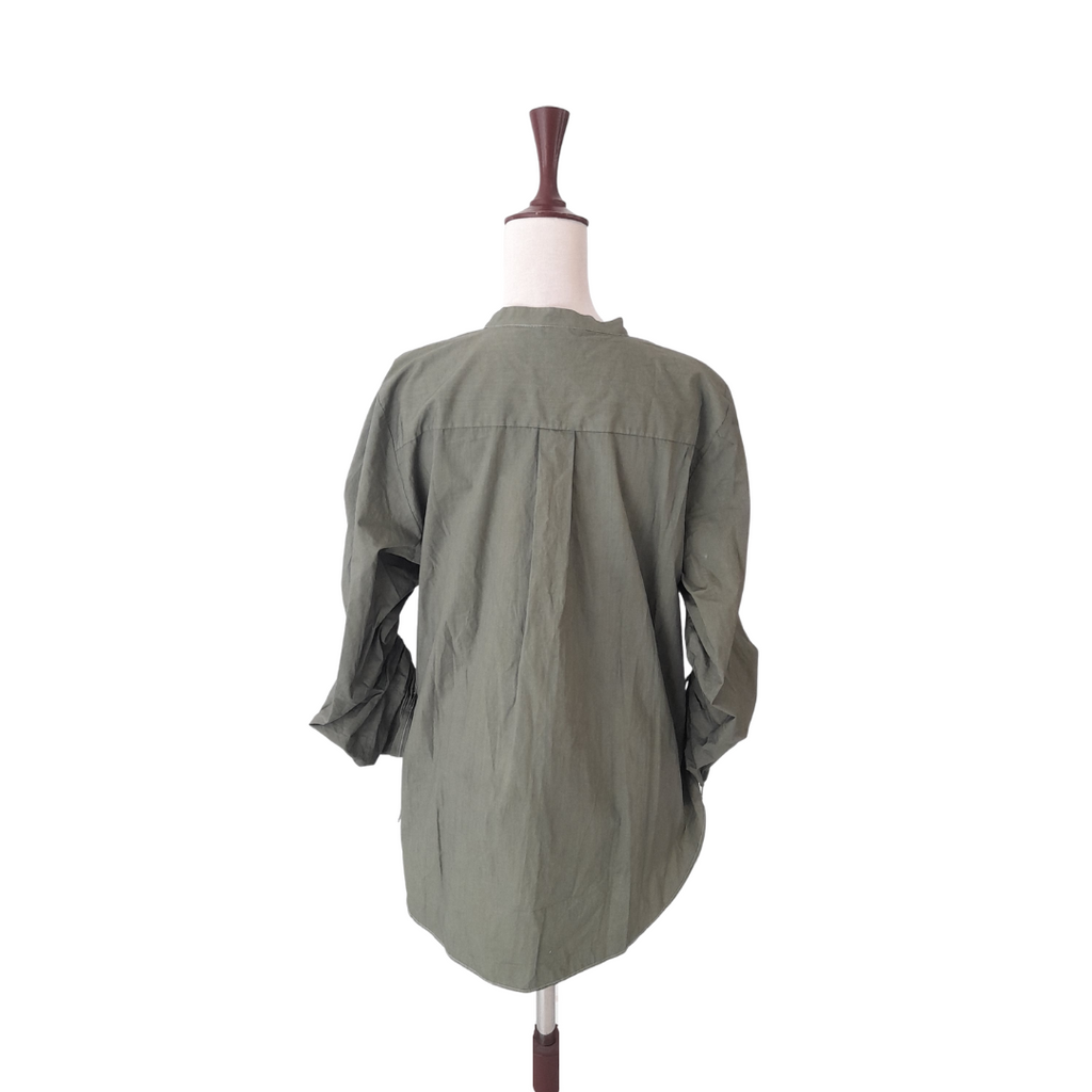 H&M Green Scrunched Sleeves Top | Gently Used |