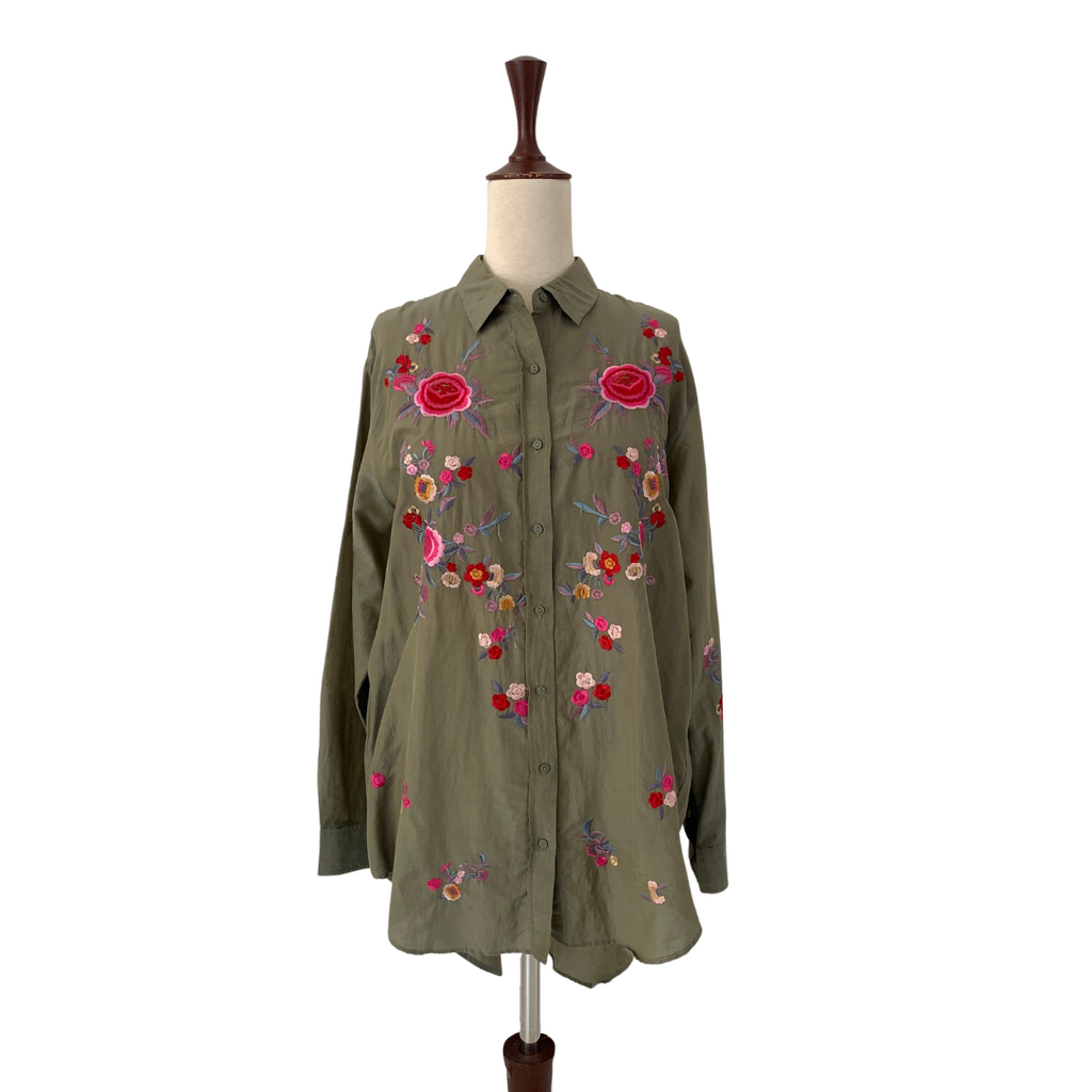 ZARA Embroidered Long Collared Shirt | Pre Loved |