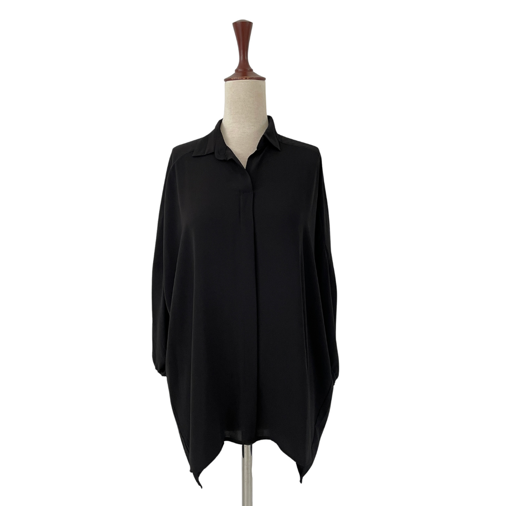 Unbeatable Black Tunic | Gently Used |