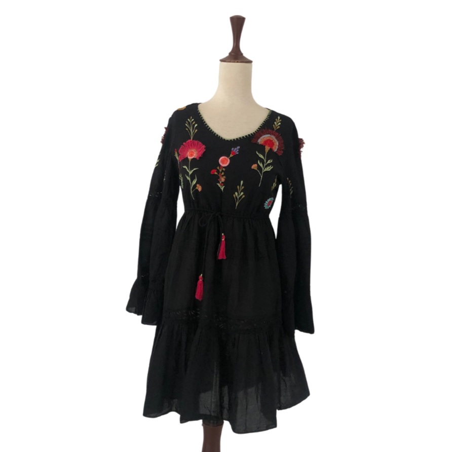 Splash Black Floral Embroidered Tunic | Brand New |
