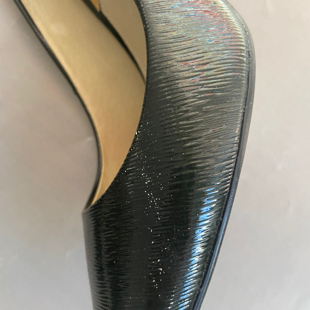 Michael Kors Forest Green Textured Leather Pumps | Pre Loved |