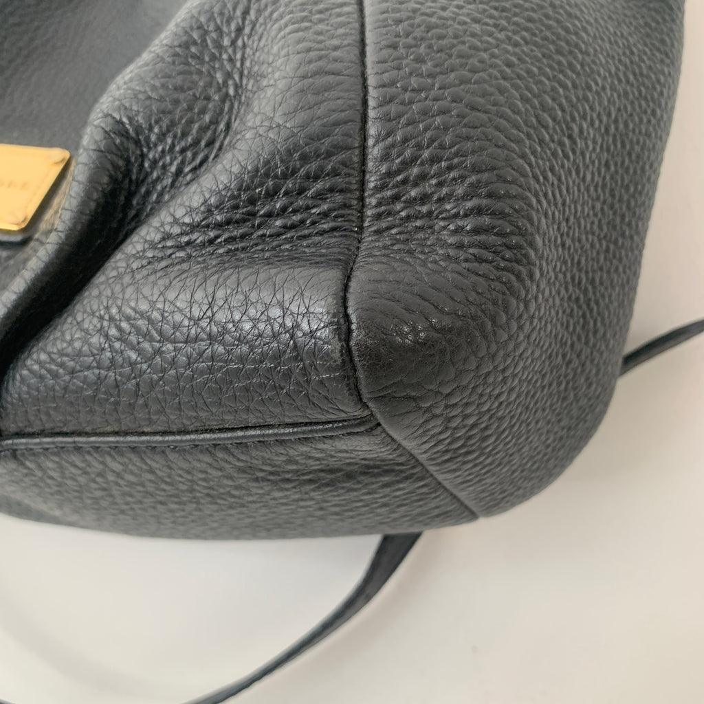 Marc Jacobs Black Pebbled Leather Shoulder Bag | Gently Used |