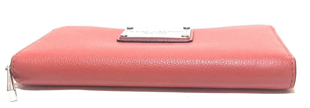 Marc Jacobs Coral Pebbled Leather Ziparound Wallet | Gently Used |