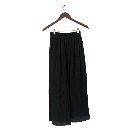 ZARA Black Pleated Culotte Pants | Gently Used |