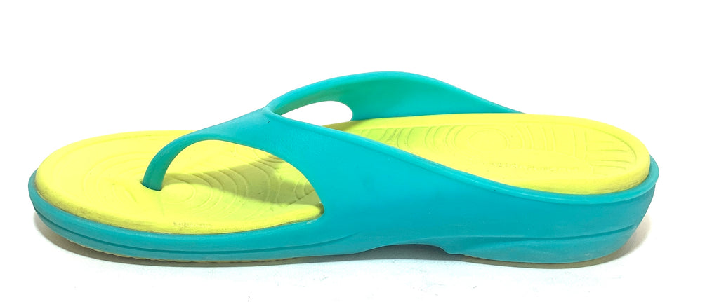 Hushpuppies Green Rubber Thong Sandals | Pre Loved |