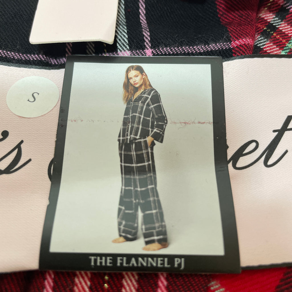 Victoria's Secret Red and Black Flannel Pyjama Set | Brand New |
