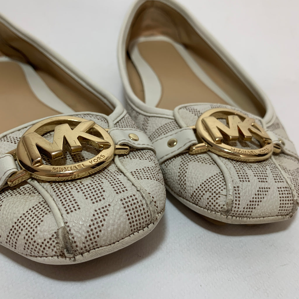 Michael Kors Vanilla Monogram Fulton Moccasin Flats | Pre Loved |