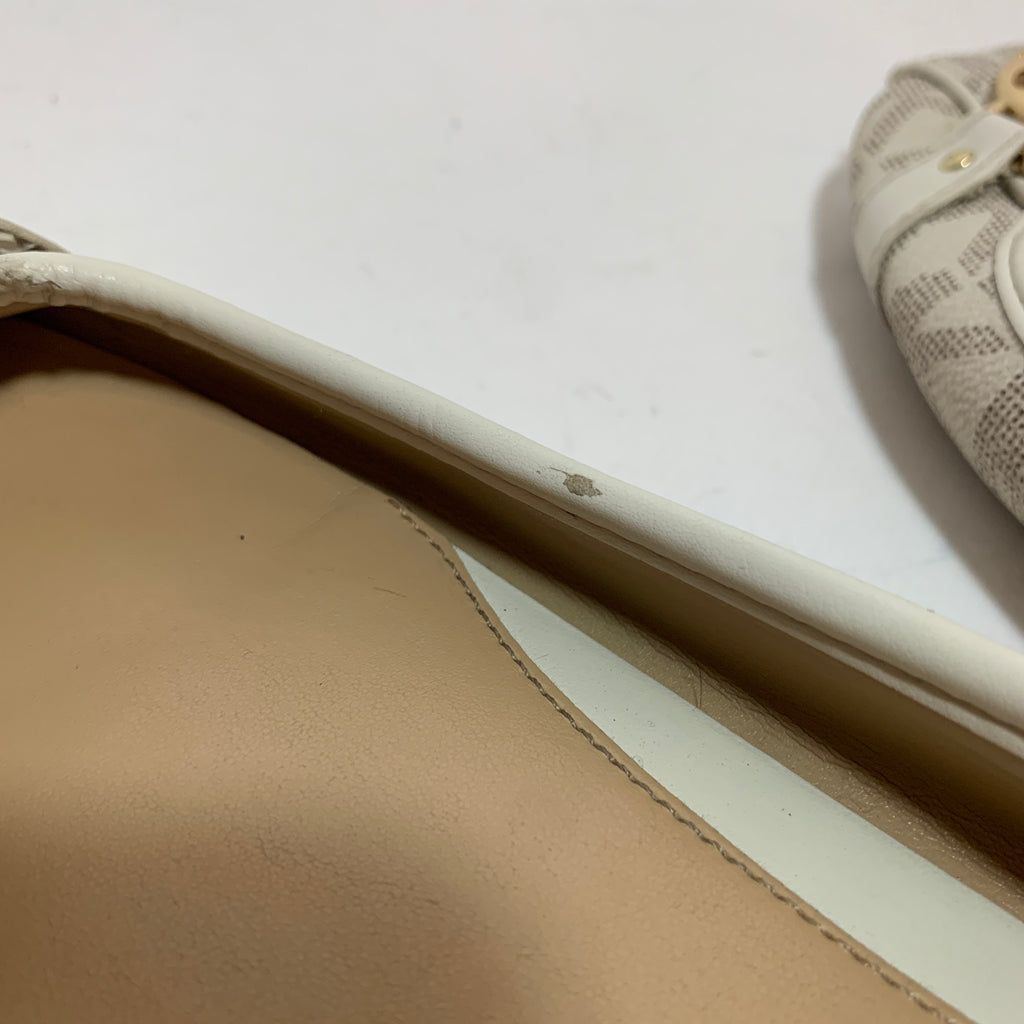 Michael Kors Vanilla Monogram Fulton Moccasin Flats | Pre Loved |