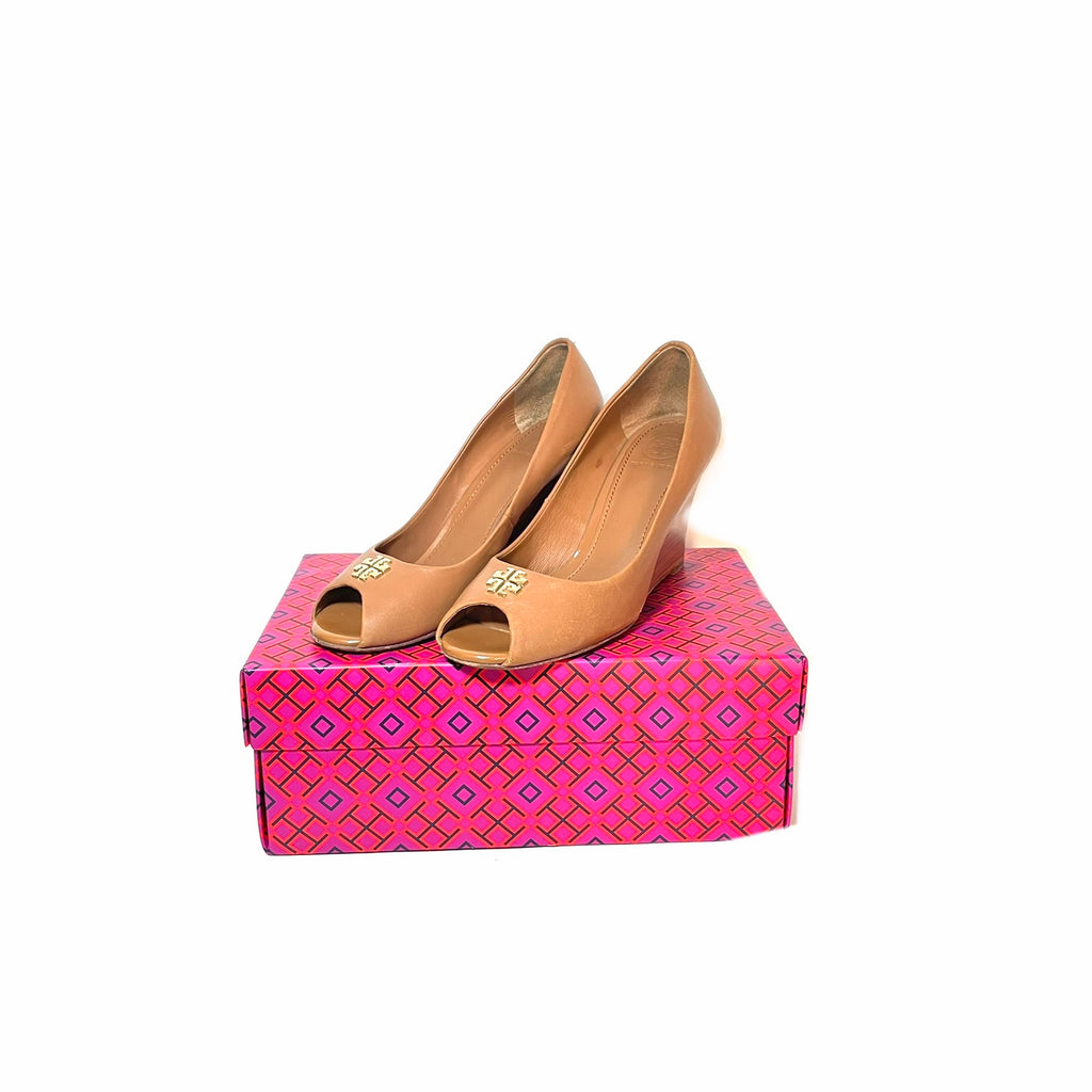 Tory Burch Tan Leather 'Jolie' Peep-toe Wedges | Pre Loved |