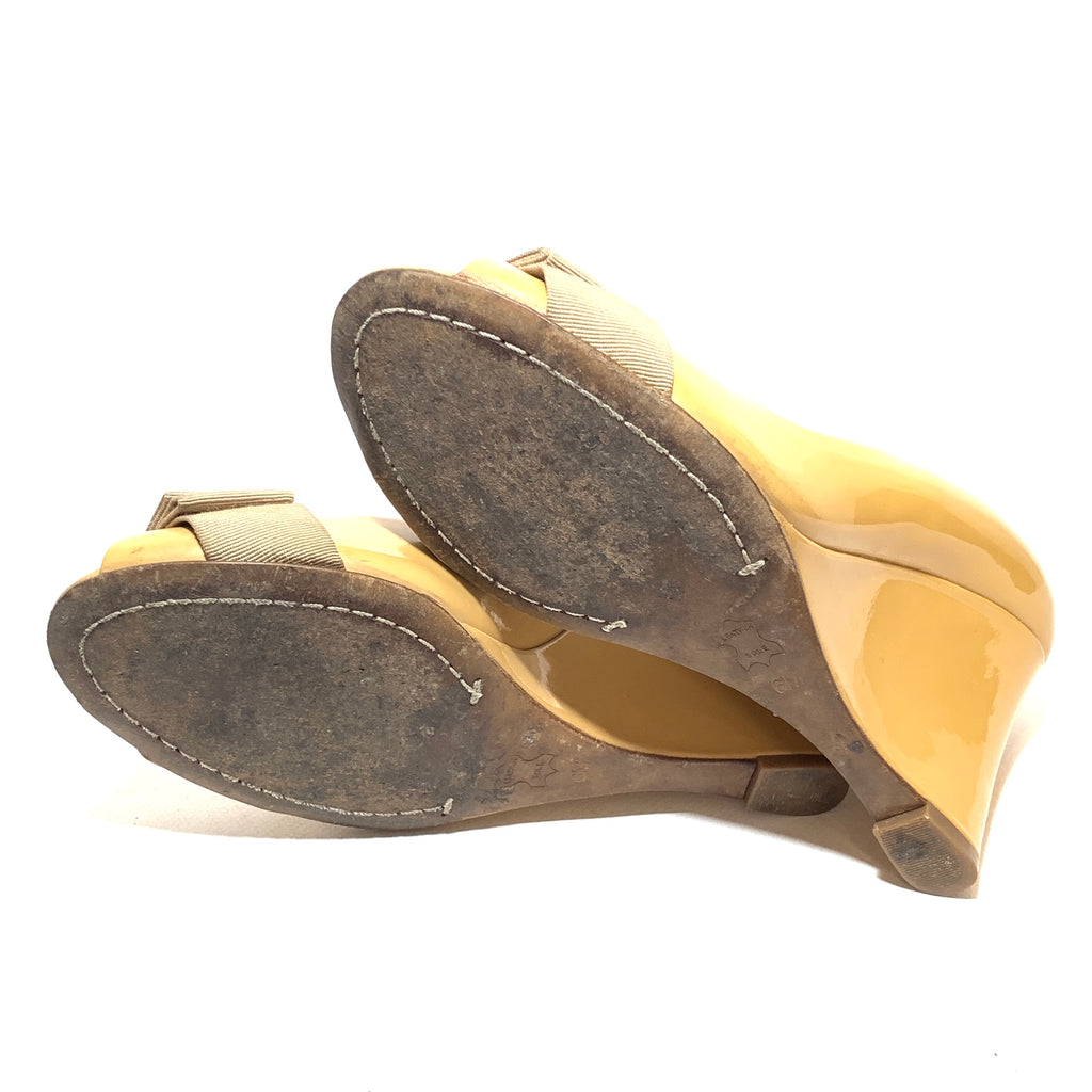 Tory Burch Patent Leather Camel 'Trudy' Peep-toe Wedges | Pre Loved |