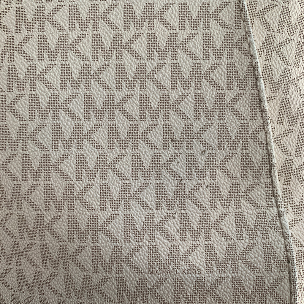 Michael Kors Vanilla Monogram Jet Set Travel Chain Shoulder Tote | Like New |