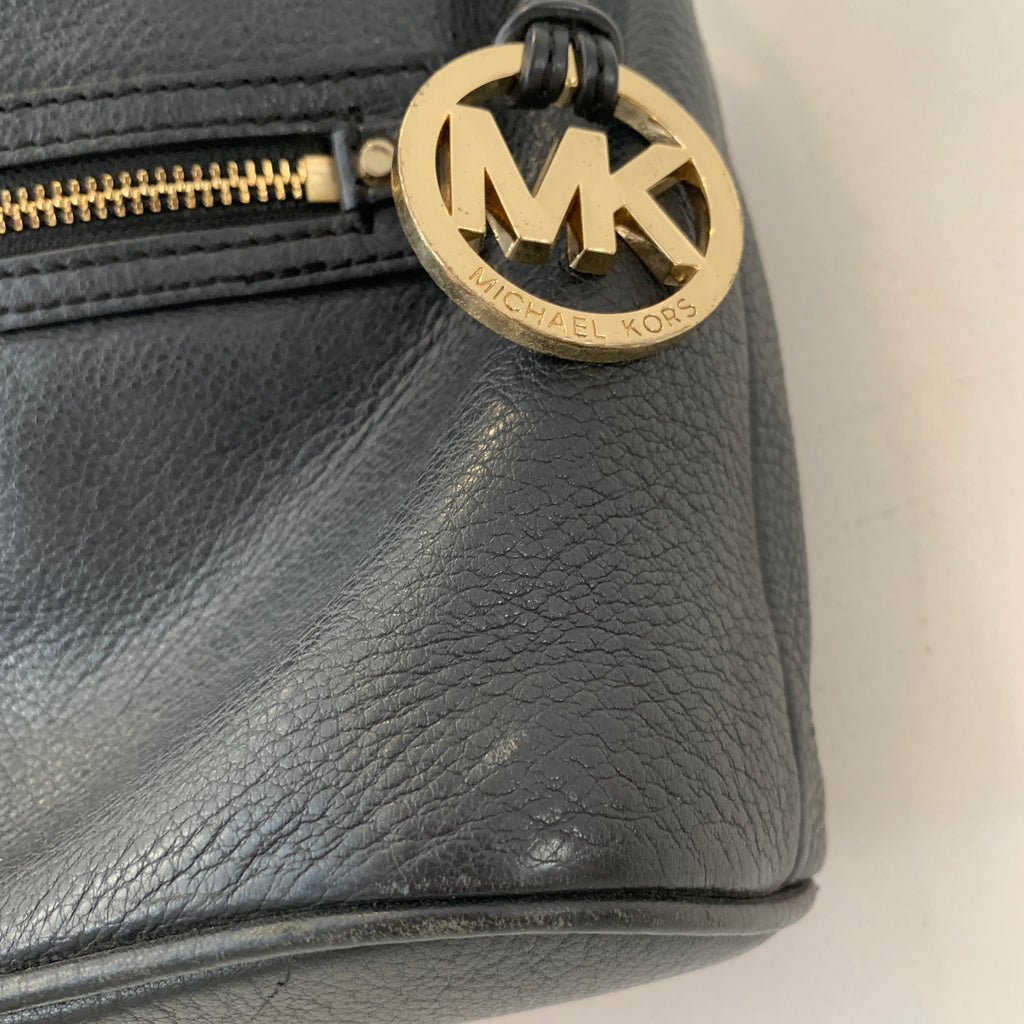 Michael Kors 'Lupita' Black Leather Small Shoulder Bag | Pre Loved |