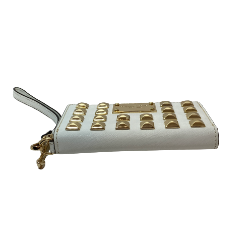 Michael Kors White Leather Studded Ziparound Wallet | Like New |