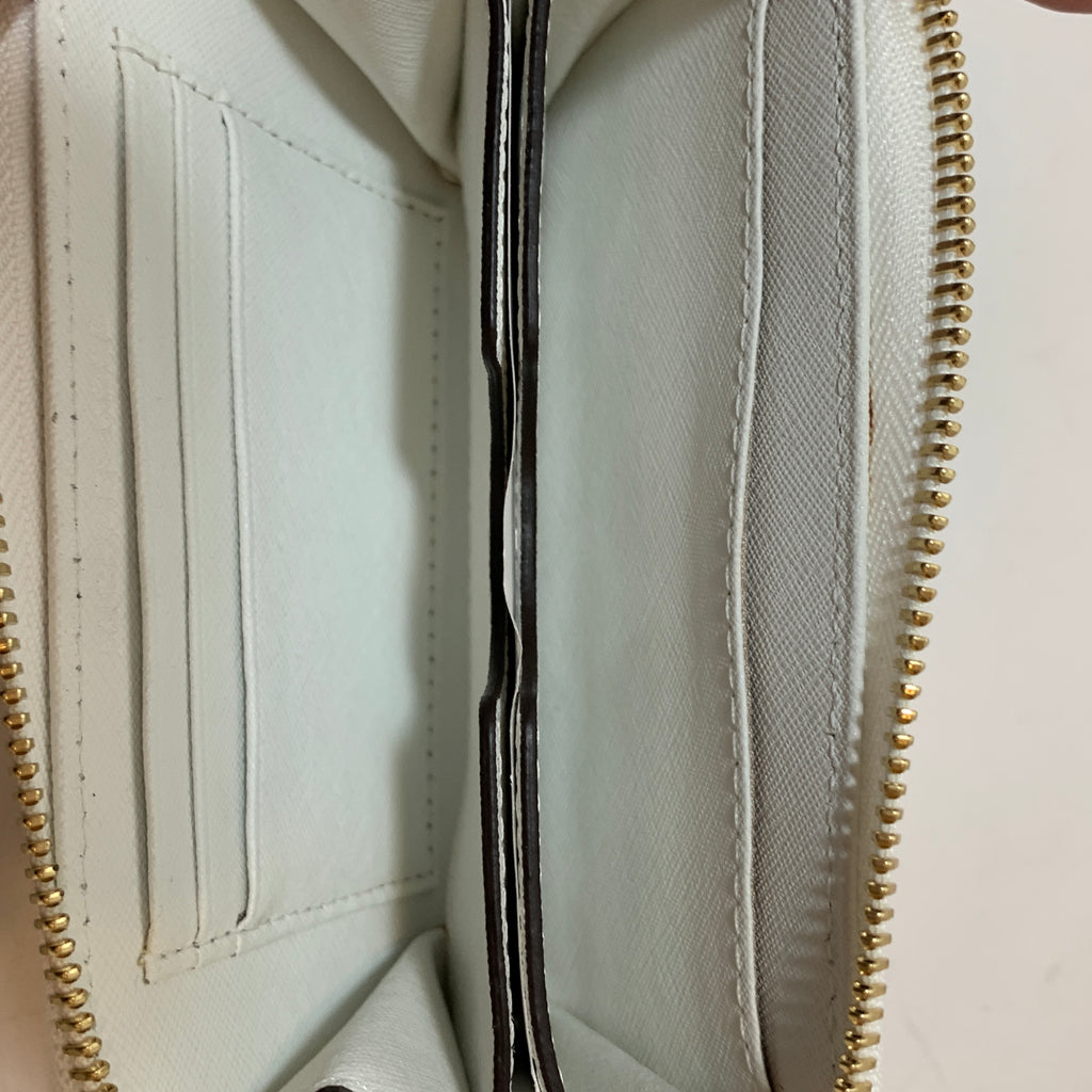 Michael Kors White Leather Studded Ziparound Wallet | Like New |