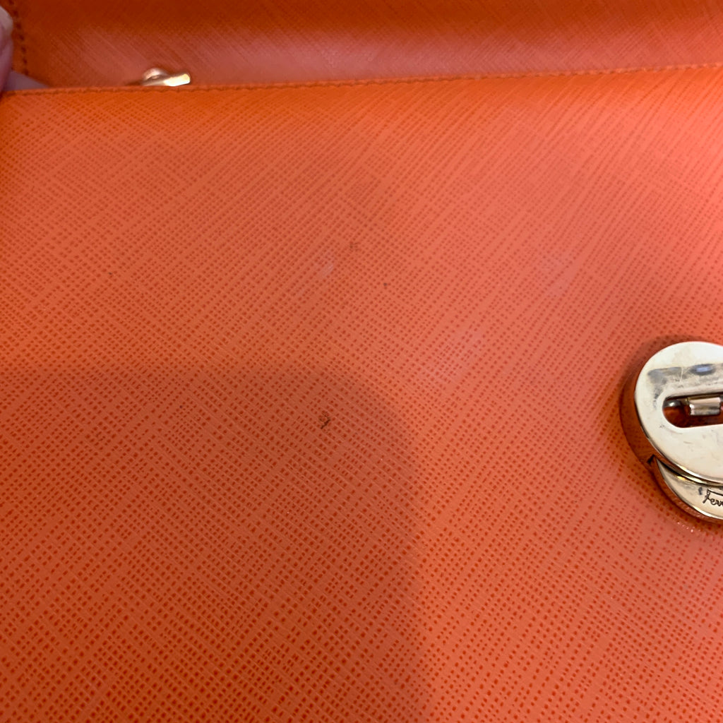 Salvatore Ferragamo Orange Vara Bow Leather Shoulder Bag | Pre Loved |