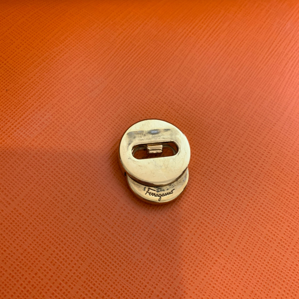 Salvatore Ferragamo Orange Vara Bow Leather Shoulder Bag | Pre Loved |