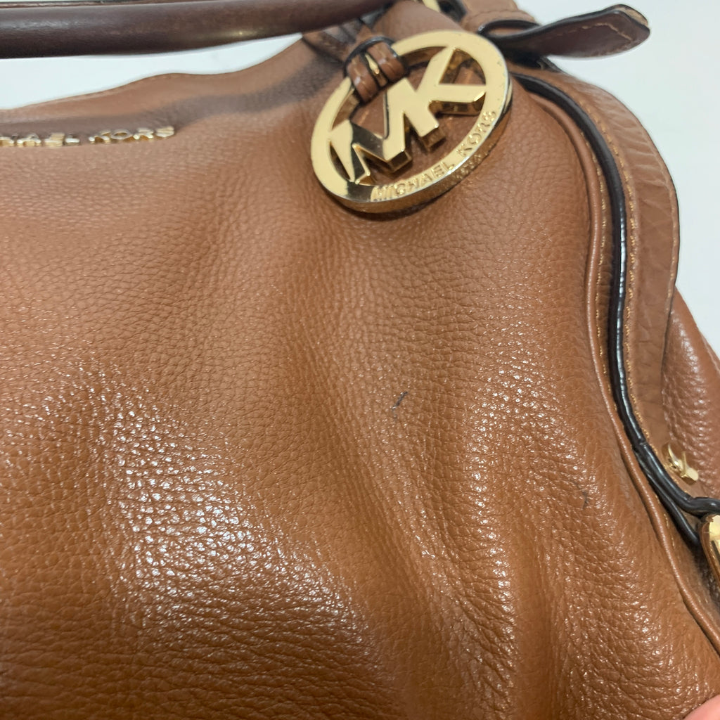 Michael Kors Tan Pebbled Leather Shoulder Bag | Pre Loved |
