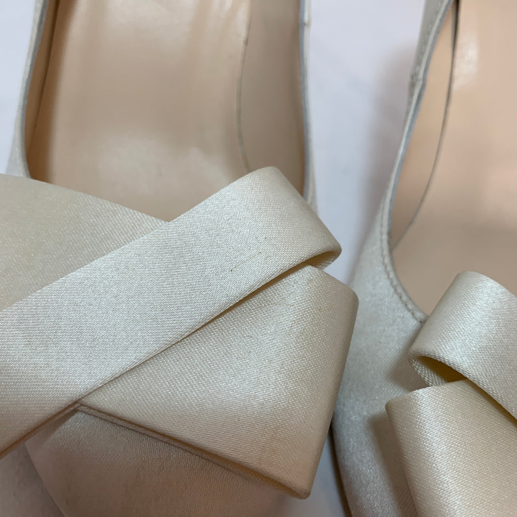 L.K Bennett Cream Satin Bow Heels | Like New |