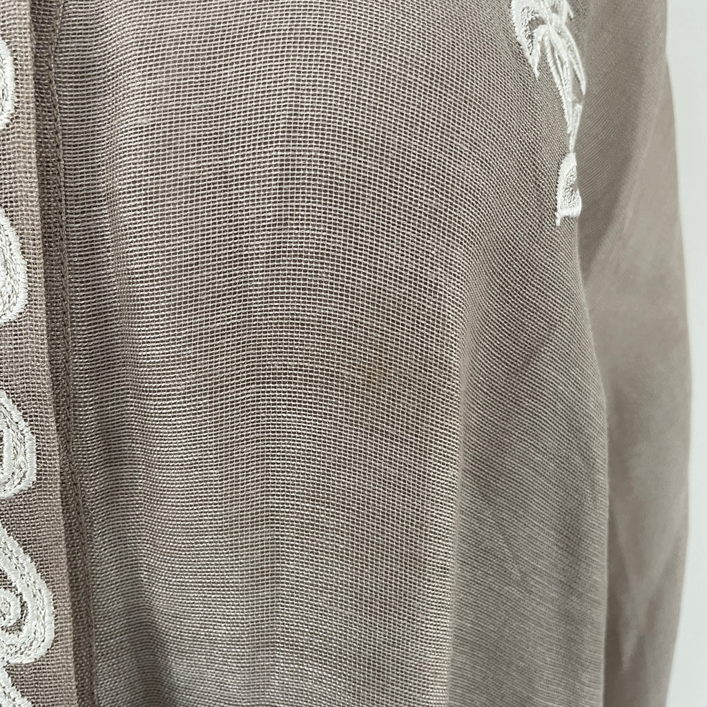 Momina Teli Greige Kurta | Gently Used |