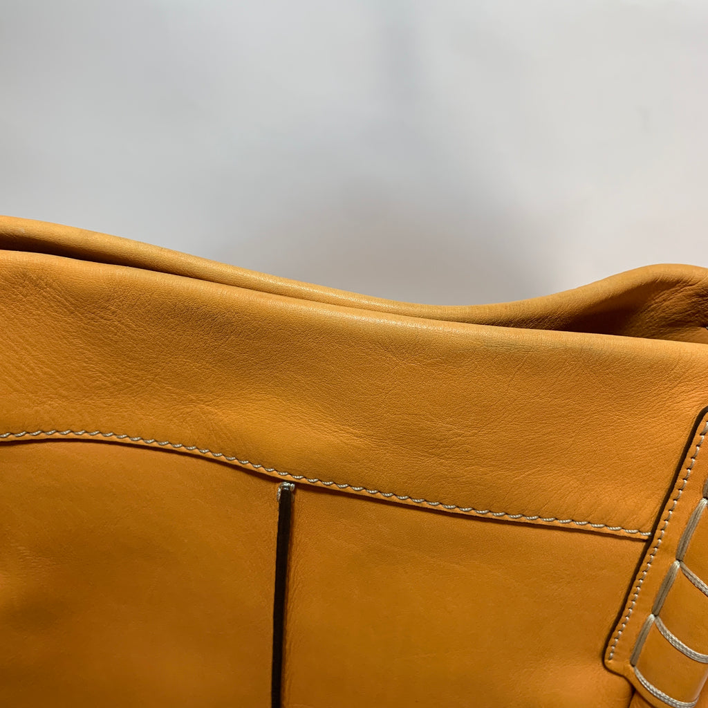 Tod's Mustard Leather Shoulder Bag | Pre Loved |