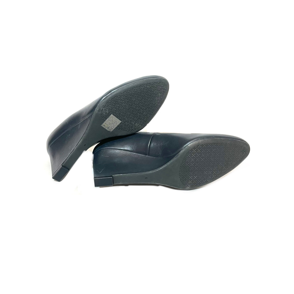 Tory Burch Navy Leather Wedges | Pre Loved |