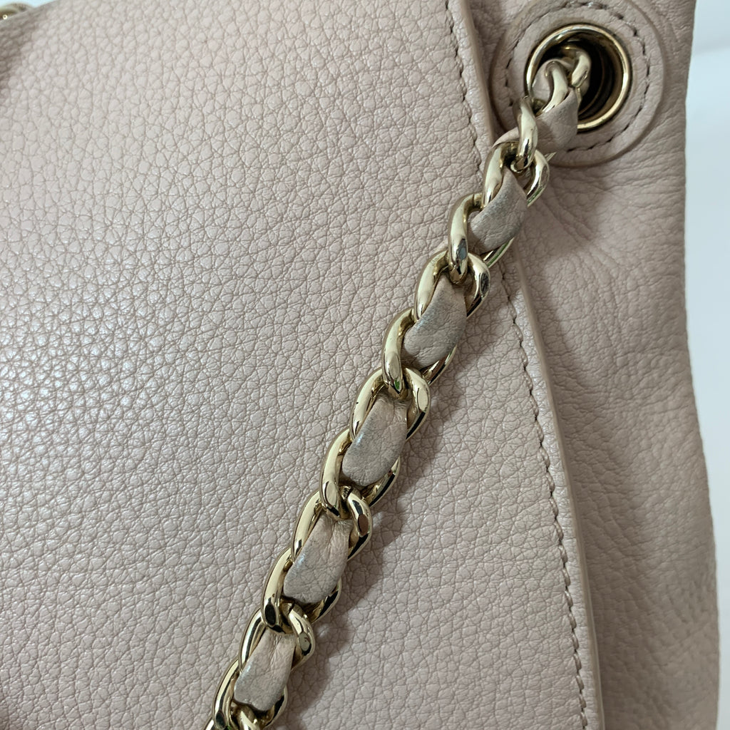 Tory Burch 'Bombe' Light Pink Pebbled Leather Flap Shoulder Bag | Pre Loved |
