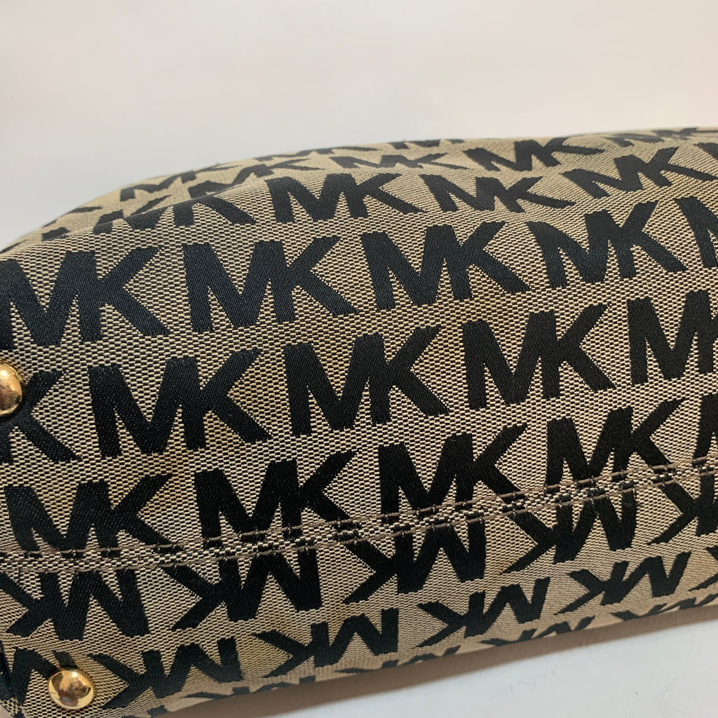 Michael Kors Black & Grey Monogram Shoulder Bag | Pre Loved |