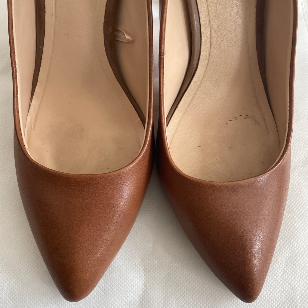 Mango Tan Pointed Pumps | Pre Loved |