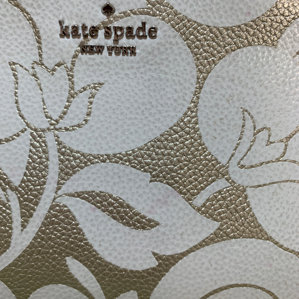 Kate Spade Silver & White Printed Leather Crossbody Bag | Gently Used |