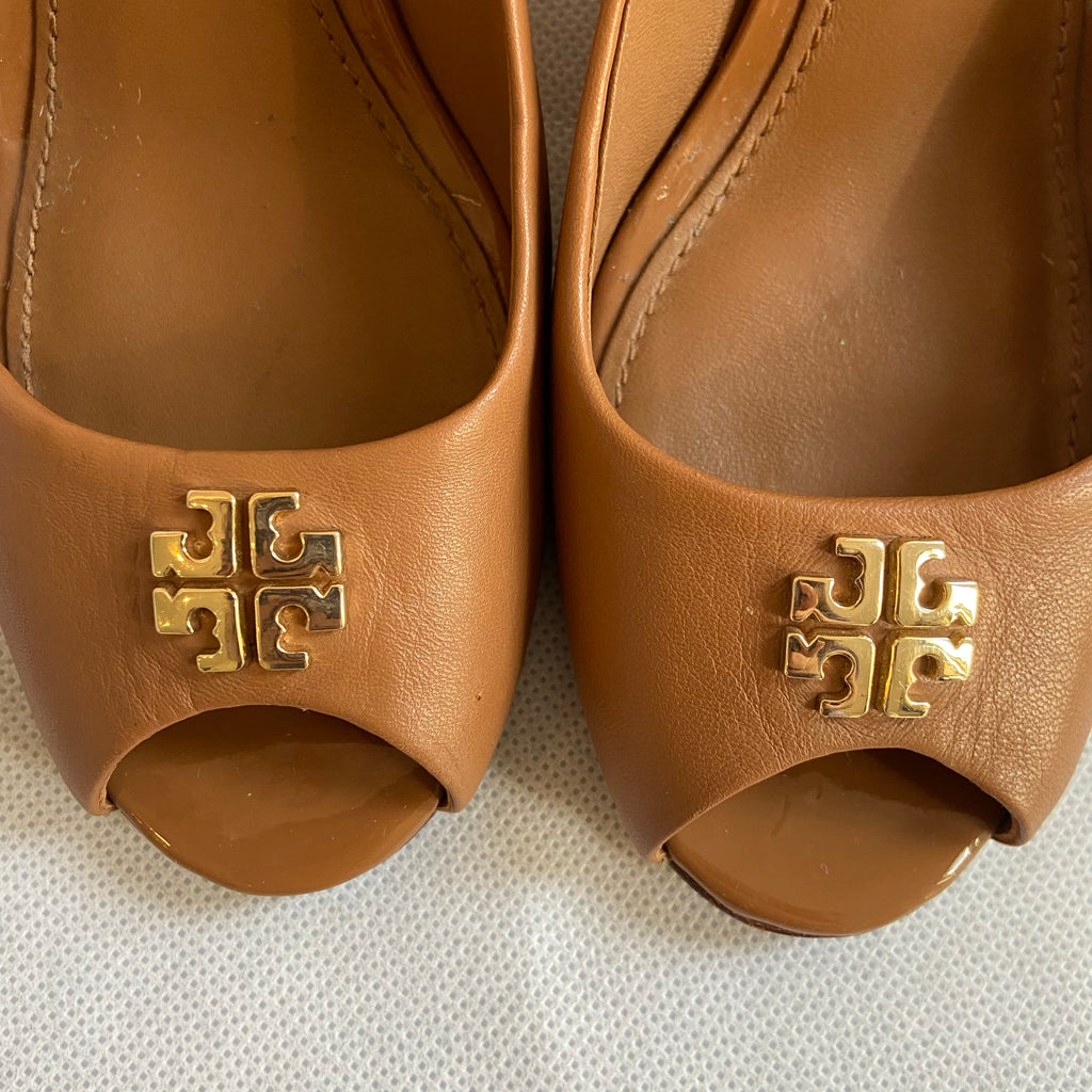 Tory Burch Tan Leather 'Jolie' Peep-toe Wedges | Pre Loved |
