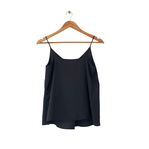 Uniqlo Black Sleeveless Slip Top | Gently Used |