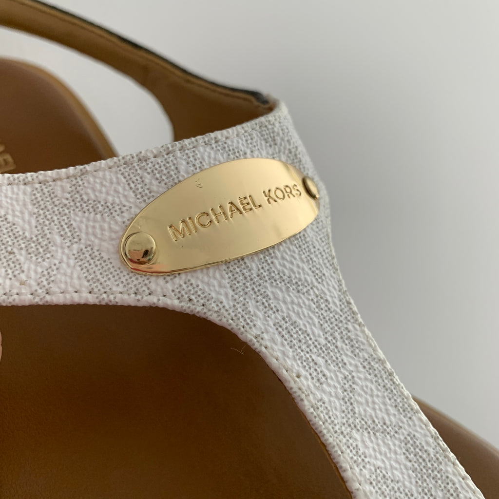 Michael Kors Monogram Thong Sandals | Like New |