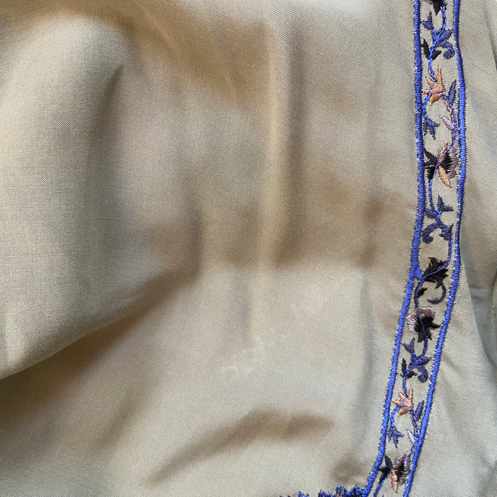 Mahin Light Grey Embroidered Boxy Tunic | Pre Loved |