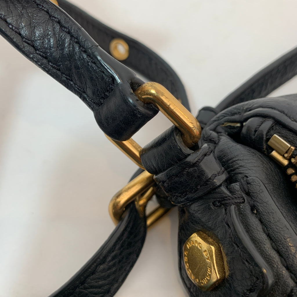 Marc Jacobs Black Leather Crossbody Bag | Pre Loved |