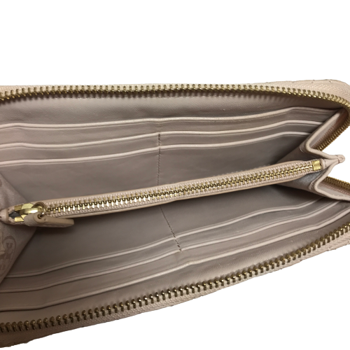 Tory Burch Nude Quilted Zip-around Wallet | Pre Loved |