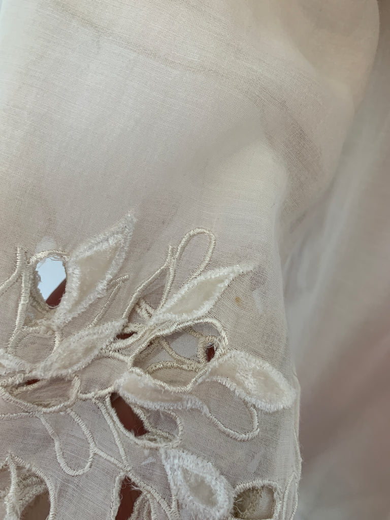 Miraka by Misha Lakhani Beige Cut-work Kurta | Pre Loved  |