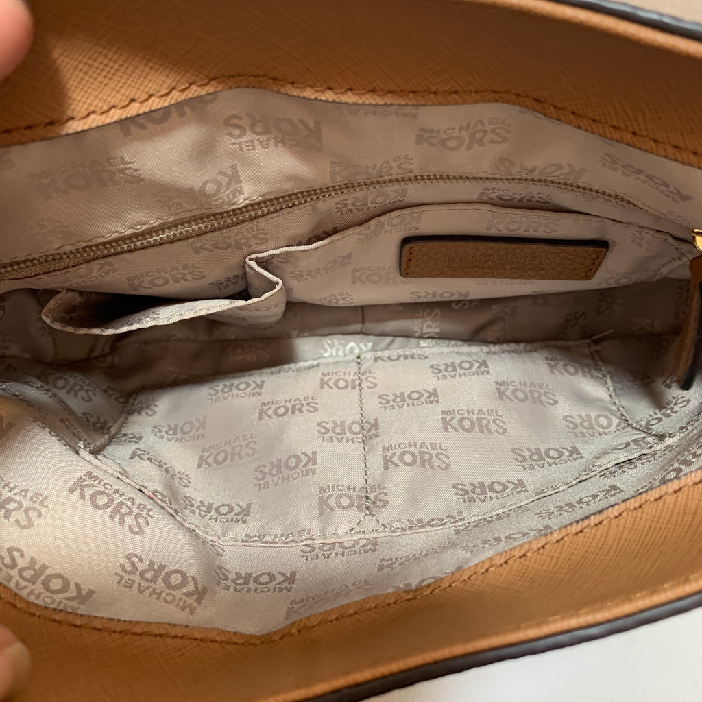 Michael Kors Tan Pebbled Leather Saddle Bag | Pre Loved |