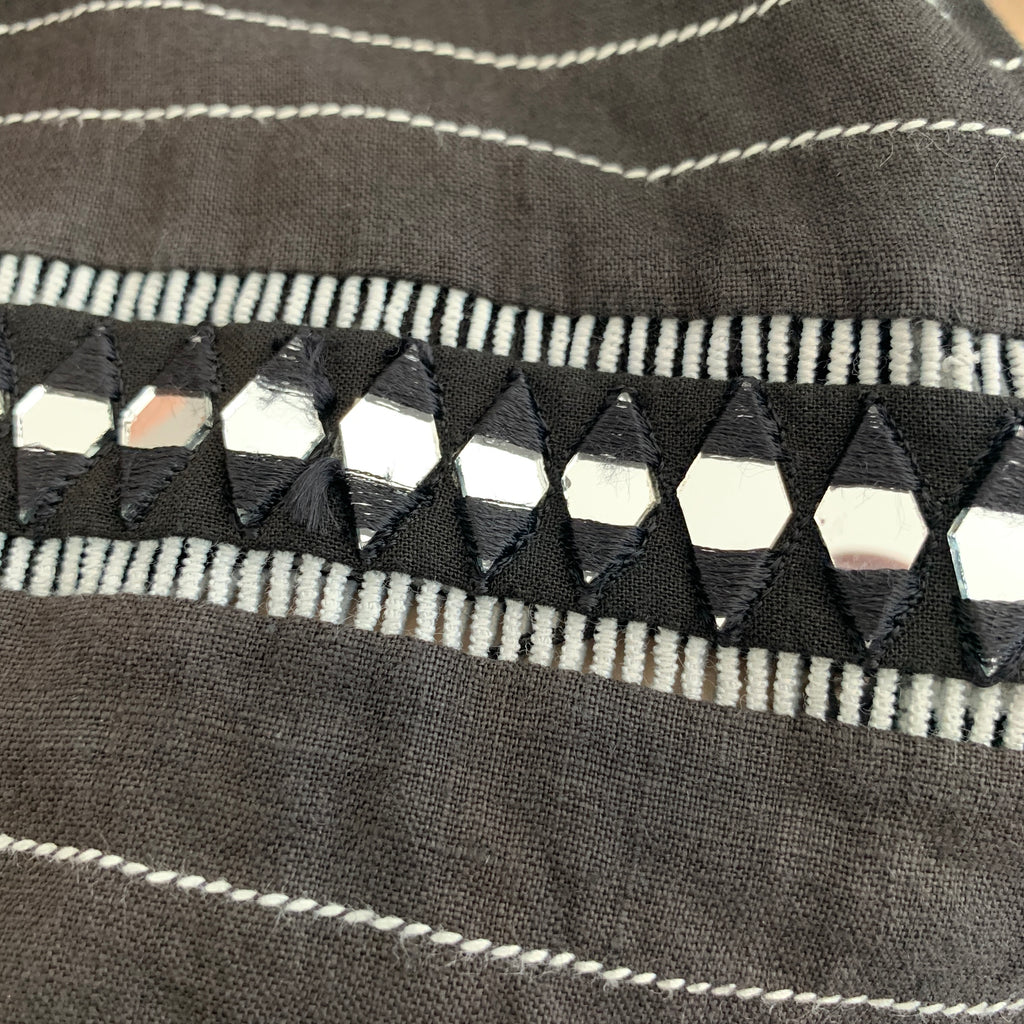 Uzma Sattar Black Mirror-work Kurta | Gently Used |