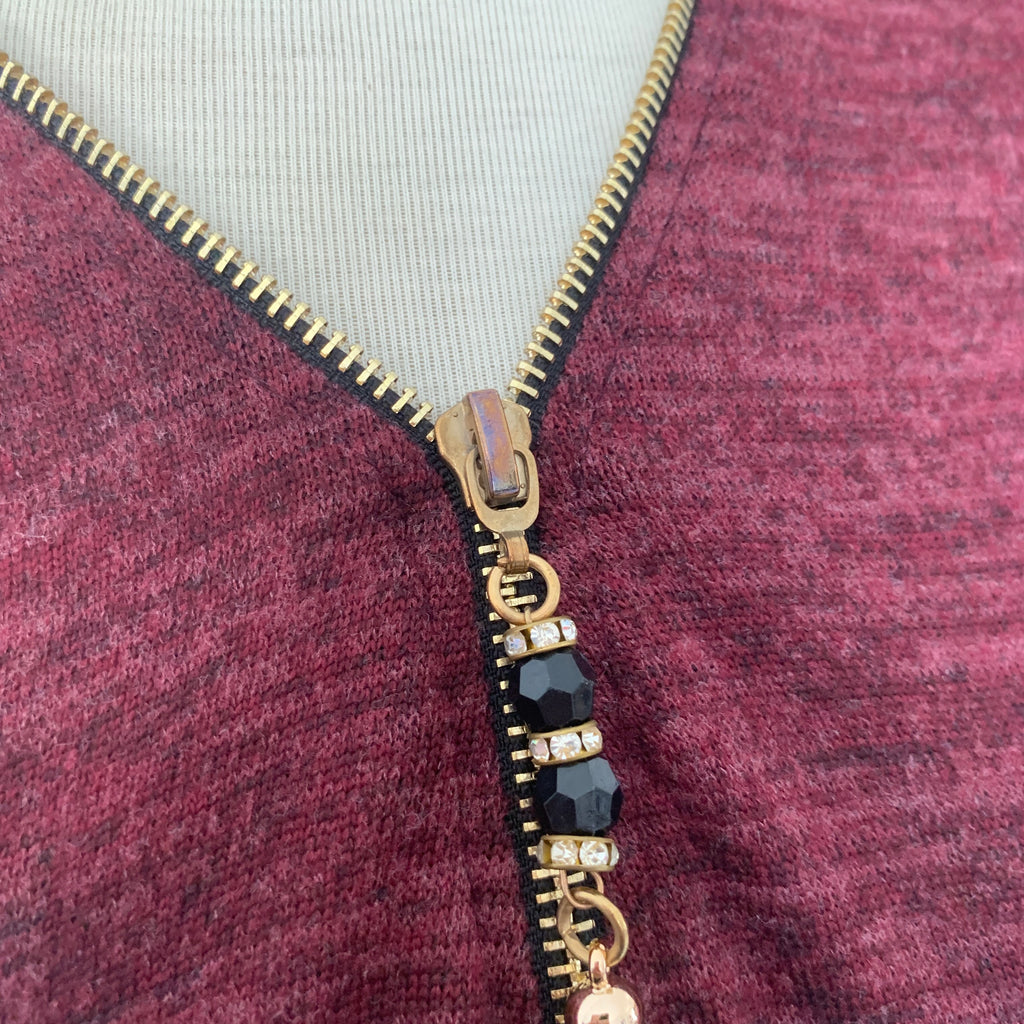 Quiz Maroon Top | Pre Loved |